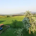 In Silbecke Mit Garten * אטנדורן