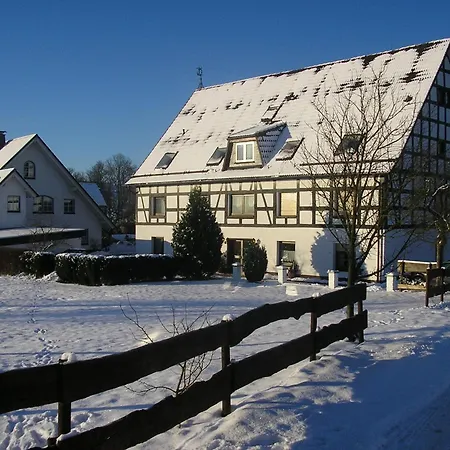 In Silbecke Mit Garten * Аттендорн